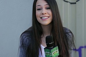 brazzers欧美高跟丝袜秘书